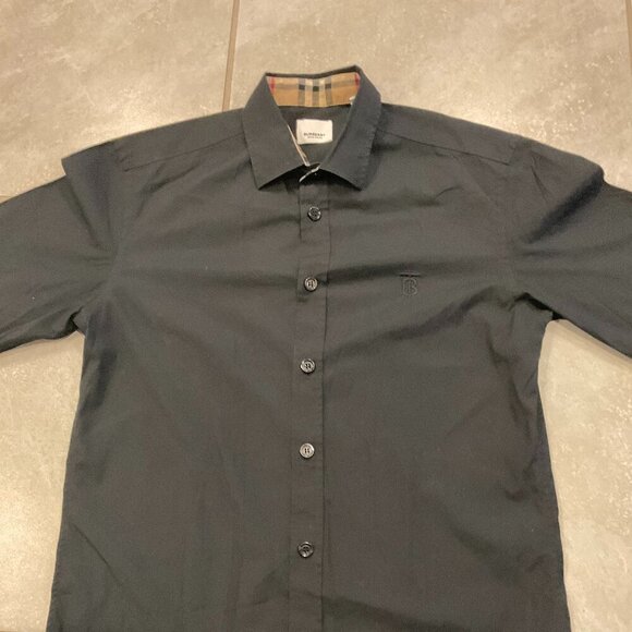 Burberry Other - Burberry Black Button-Up Shirt with Nova Check Collar – Size 180/92A ( Medium)